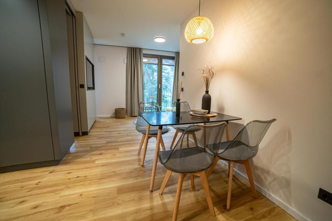 Anders Apartments Йена Екстериор снимка